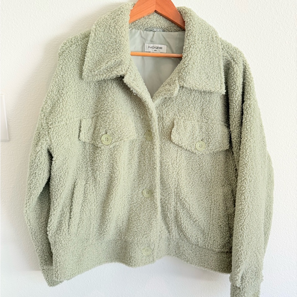 NOIZE Teddy Sherpa Jacket – Sage Green M